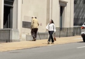 Lone protester bravely defends gerrymandering by pacing angrily in front of Virginia Supreme Court