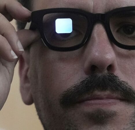 Silicon Valley Elites Push ‘AI Transhumanist’ Agenda to Merge Human Brains with Machines