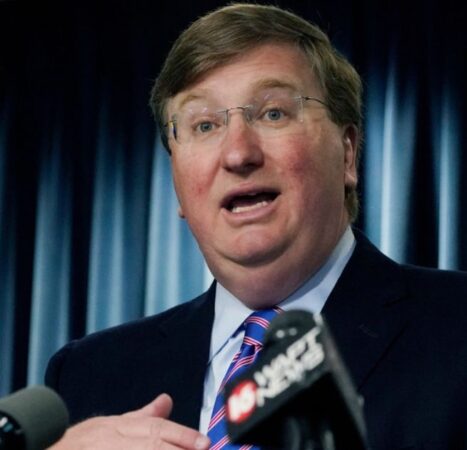 Red-State Governor Cancels Special Redistricting Session for Congressional Seats