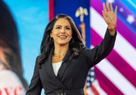 Tulsi Gabbard Resigns