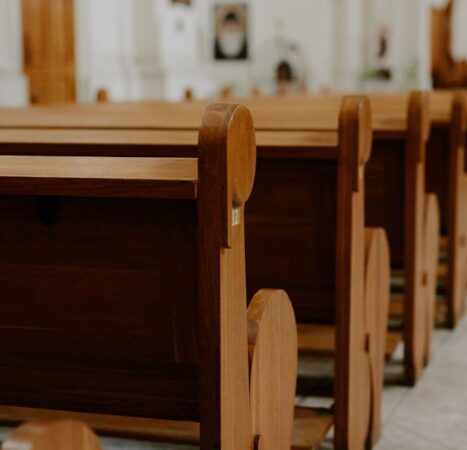 Major Evangelic Denomination Sees Memberships Fall Amid Debates Over Female Pastors, Growing Distrust