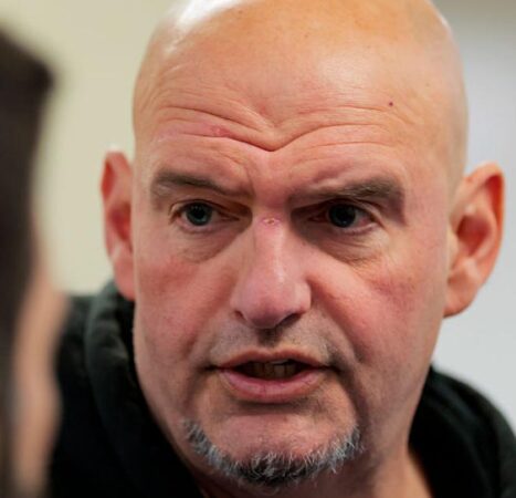 Pennsylvania Democrat Sen Fetterman’s chief of staff unexpectedly resigns: Report