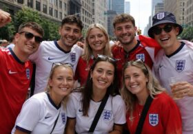 British Tourists Pleasantly Surprised By Quality Of American Food, Lack Of Rape Gangs