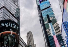 SpaceX Shares Surge 18% in Trading Debut as Elon Musk’s Rocket Company Surpasses $2 Trillion Valuation