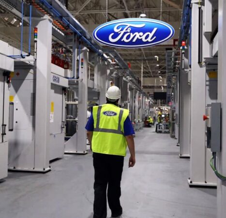 Ford Scrambles to Rehire Workers After Move to Replace Humans with AI Backfires