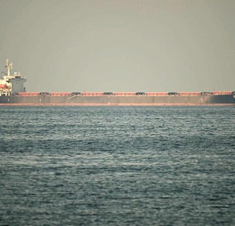 Iran announces Strait of Hormuz closure in response to alleged ceasefire violations in Lebanon