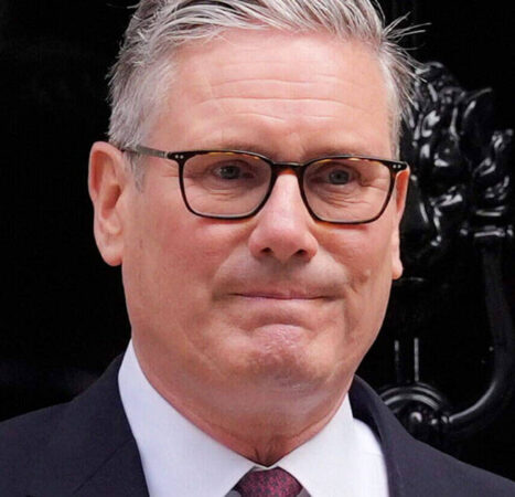 Keir Starmer Resigns as British Prime Minister After Revolt from Own Party