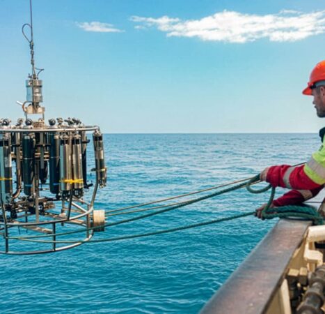Scientists Make Alarming Discovery Deep in the Ocean