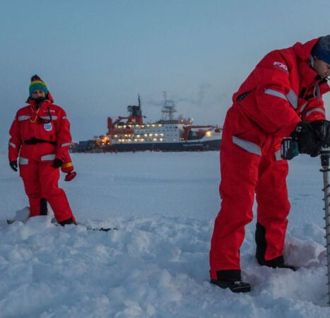Scientists Raise Alarm After ‘Hundreds’ of Mysterious Earthquakes Detected Deep Beneath Antarctica’s Ice