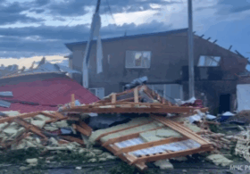 Tornado rips through Russia’s Urals (VIDEOS)