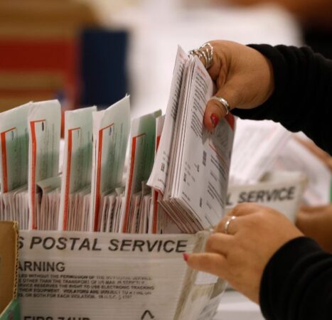 Woman Recounts Visit to CA Ballot Counting Center: 40 Percent Accuracy Accepted for Signatures,