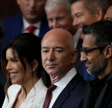Bezos Reportedly Told Trump Buying Washington Post Was a Mistake: ‘The People There Are Terrible’