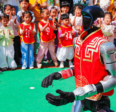 Viral robot kung-fu kicks small child, drawing mom’s ire
