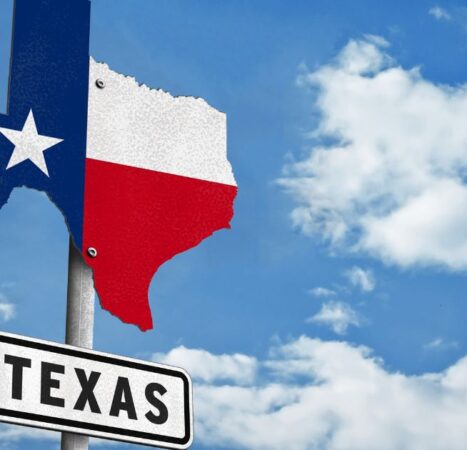 Texas Surges Past California in Key Sign of Business Influence