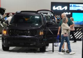 Kia recalls 462,000 Tellurides as NHTSA warns seats may catch on fire