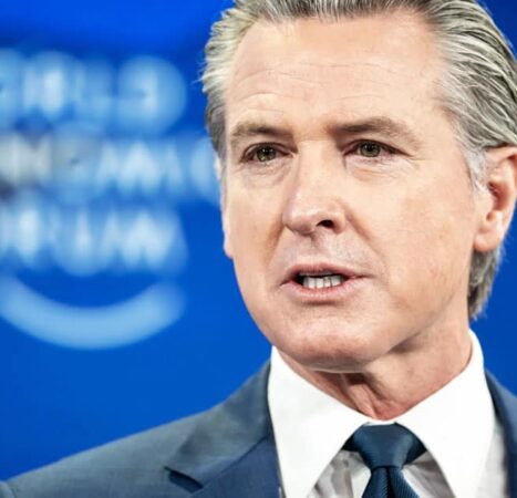 Democrats’ 2028 Blueprint Pushes Global Digital ID Agenda on Americans