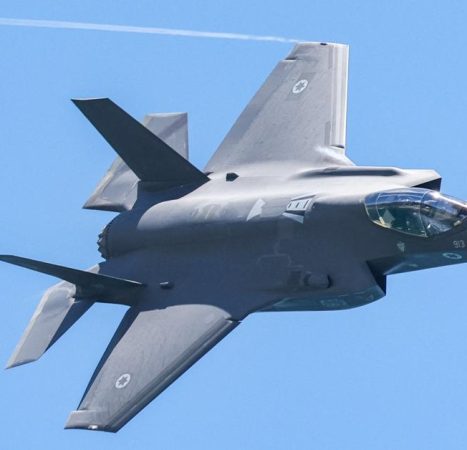 F-35 fighter crashes near San Diego air base