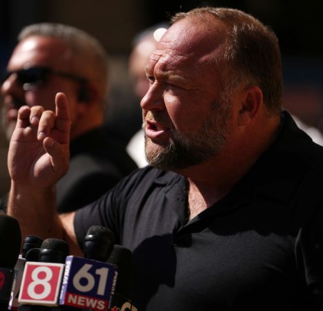 Why Alex Jones wants Donald Trump impeached