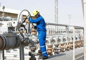 Kuwait Lands Record $16 Billion Foreign Investment in Landmark Pipeline Deal