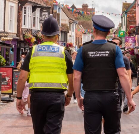 Watch: UK ‘Enforcement Officers’ See Alleged Immigrant Kick Brit Off His Bicycle, Then Assist Attacker’s Escape