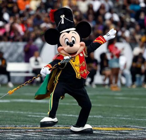 Mickey Mouse represents ‘blackface’: Trump fully exposes the rot at the Smithsonian’s American history museum