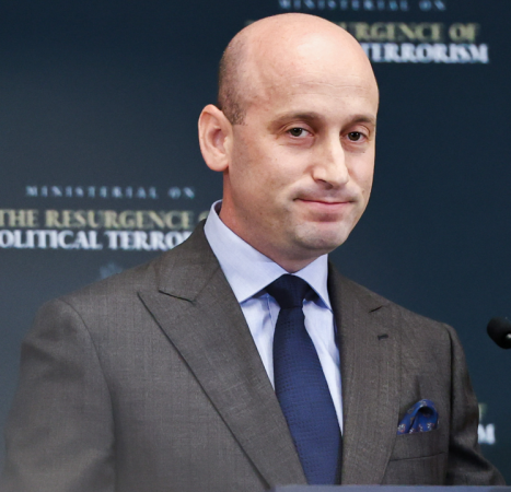 Stephen Miller says Trump administration is pursuing policy to debank illegal immigrants