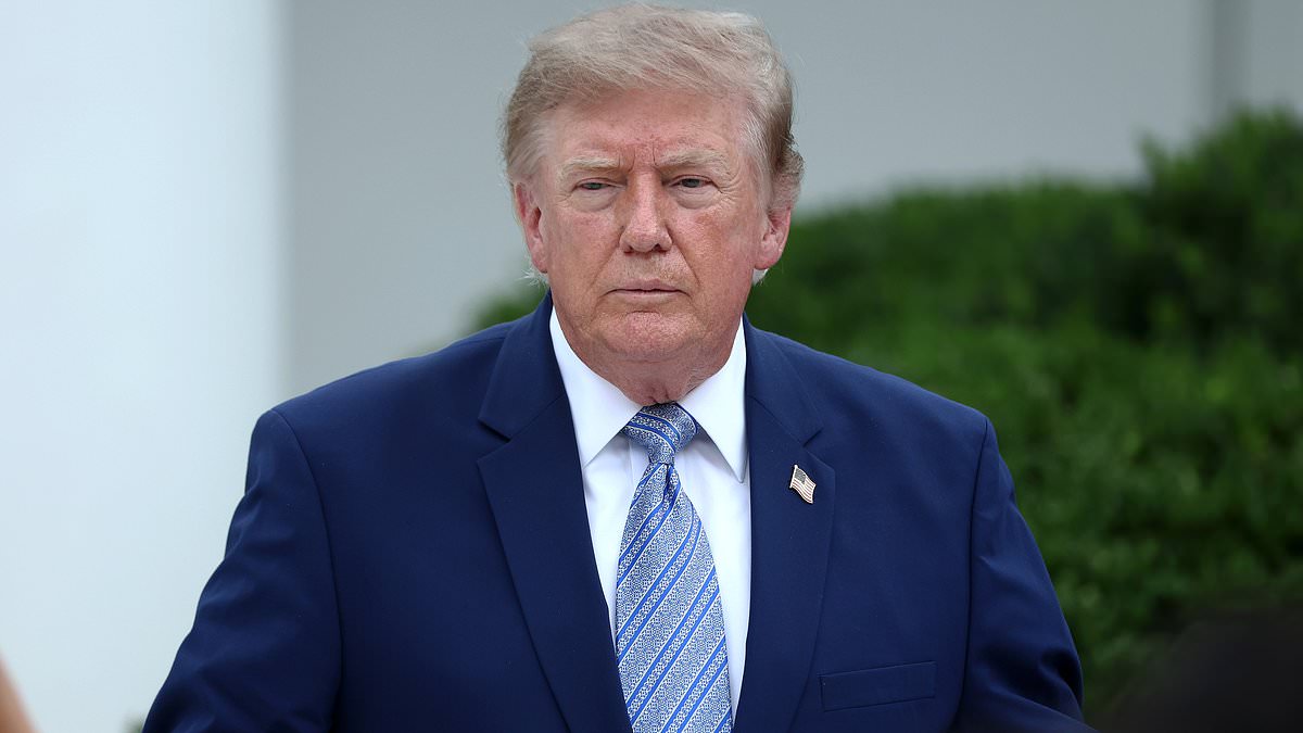 Supreme Court issues bombshell ruling on Trump's sprawling White House ballroom 110773595 0 image m 21 1787337118177