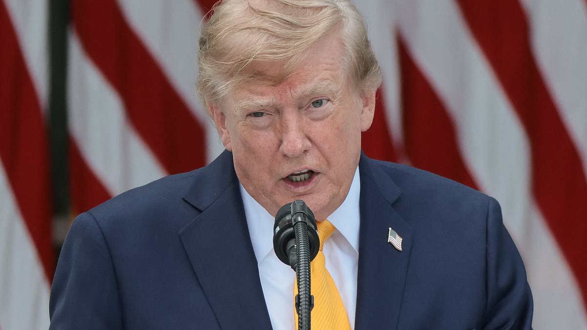 Trump ‘giving serious consideration’ to renaming Lake Ontario… 110834327 0 image a 7 1787656349738