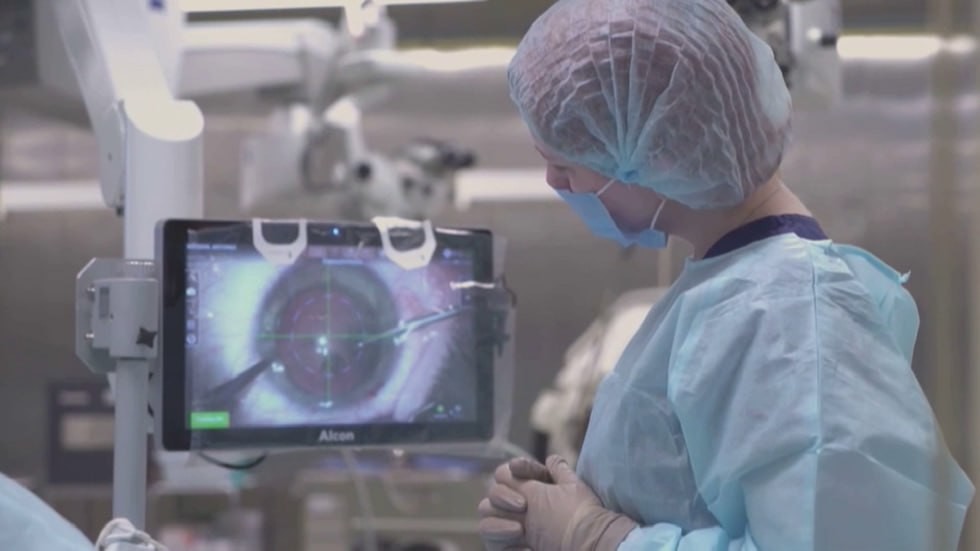 Millions turn to Russia for medical care they can’t get at home 4c6
