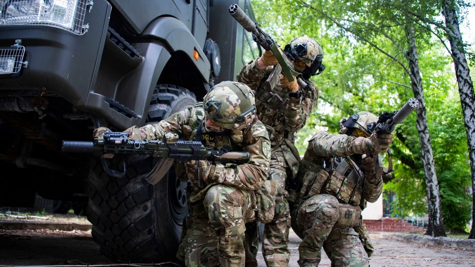 FSB arrests foreign national over Ukrainian drone plot 78603a60 1