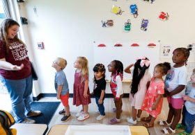 Trump administration announces overhaul of rules for Head Start preschool program