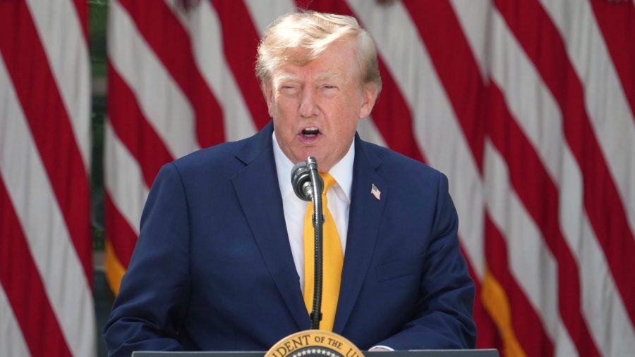 Live updates: Trump notches endorsement wins; Meta, state AGs reach lawsuit settlement AP26236679967272 e1787748678170 2