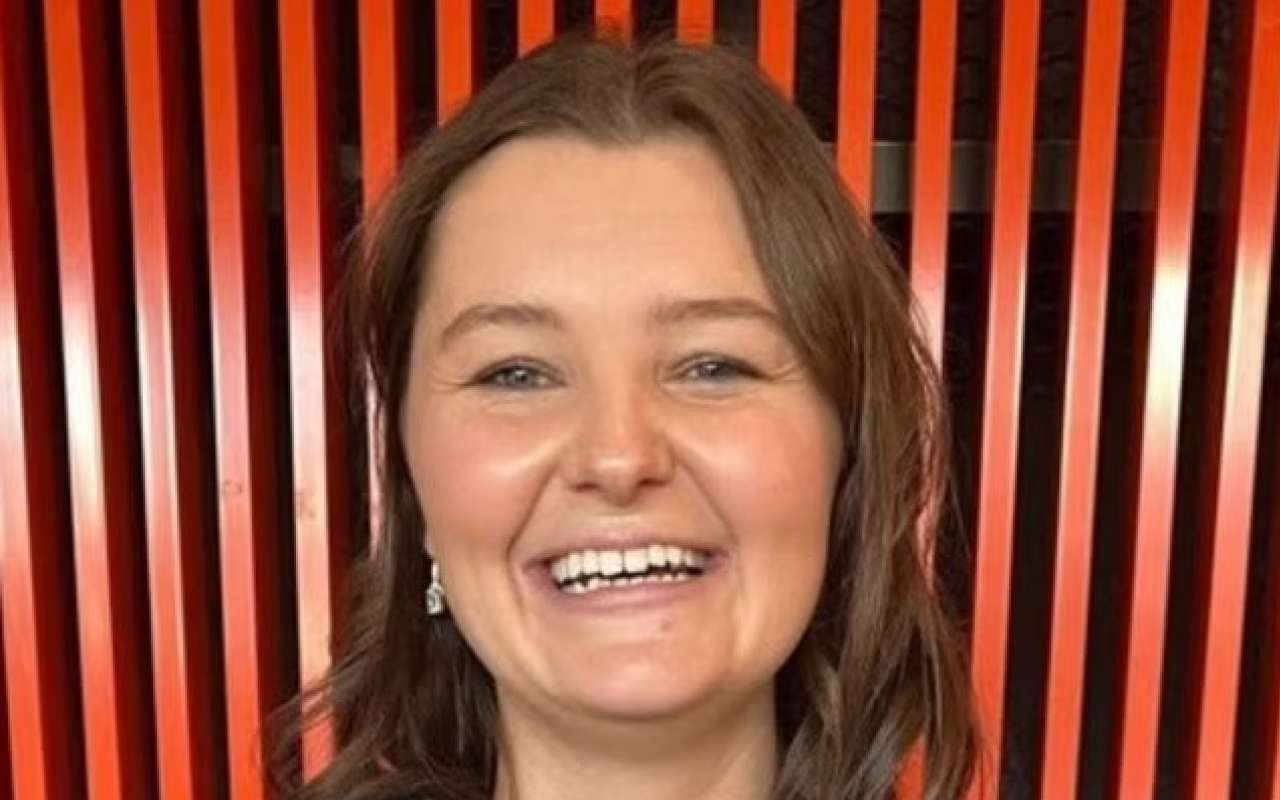 Lesbian babysitter who sexually abused girl, 9, avoids jail… ciara browne avoids jail