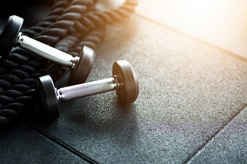Creatine actually works — which is exactly why you should read the fine print gettyimages 1213615964 170667a