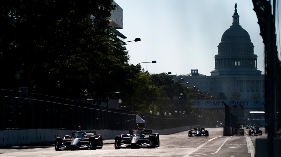 Live updates: Trump takes honor lap in IndyCar Grand Prix; US-Canada trade war details surface indycar dc 082326gn02 w