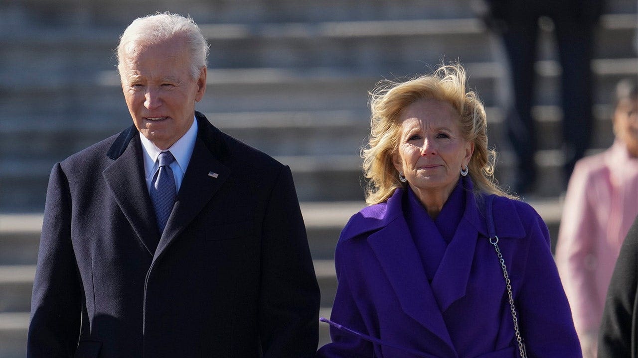 Jill Biden floats possibilty ‘Joe was drugged or had stroke’ before debate with Trump… joe jill biden boarding helicopter inauguration