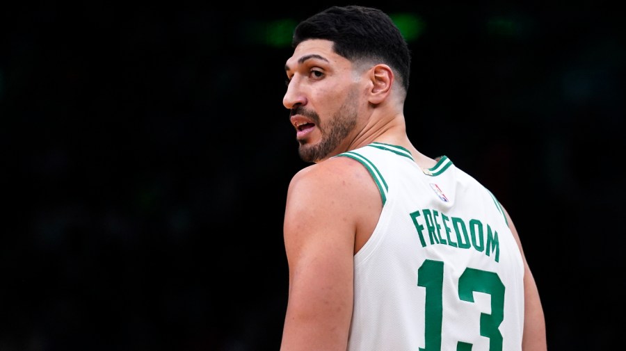 Enes Kanter Freedom ejected from WNBA game after confrontation with player reedomenes 12022021ap