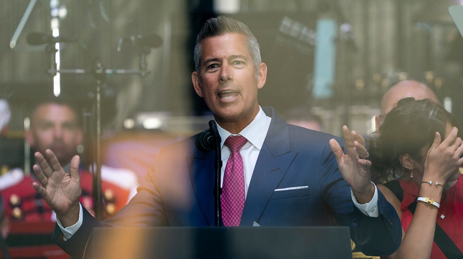 Duffy: Carney will ‘come to the table’ because tariffs will be ‘devastating’ ysean 062426gn01 w