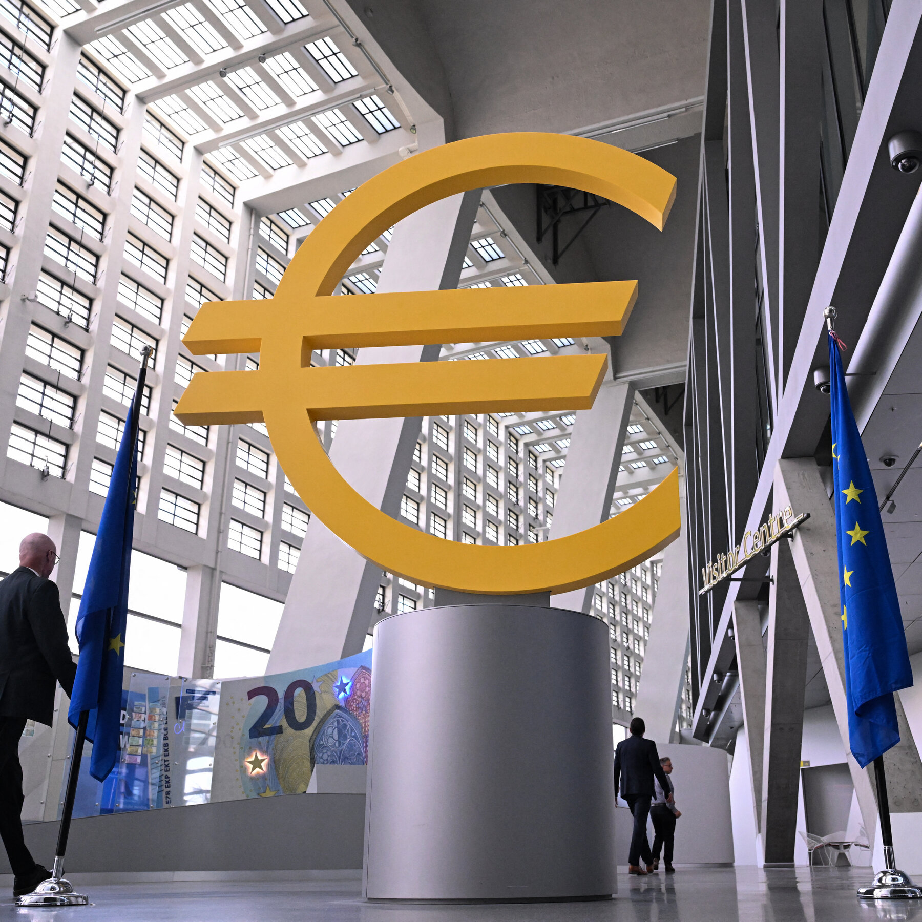 European Central Bank Raises Rates in Bid to Quell Inflation 10biz ecb qhbj mediumSquareAt3X