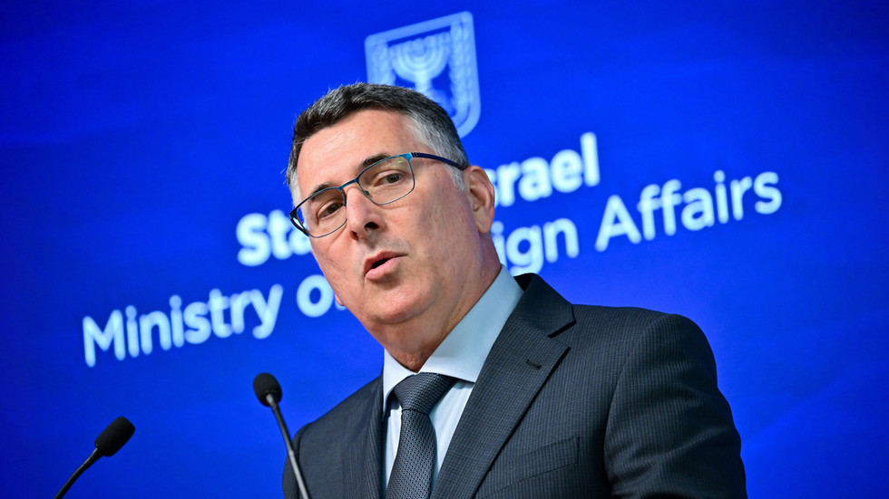 Israel targets UK diplomats over West Bank trade ban 12