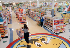 Toys ‘R’ Us to Open 120 Standalone Stores Nationwide by Holiday Season