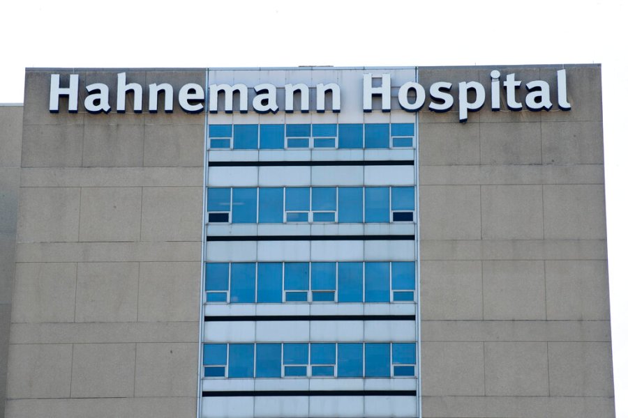 Our healthcare system is crashing. Congress must stabilize it. AP19177648431171