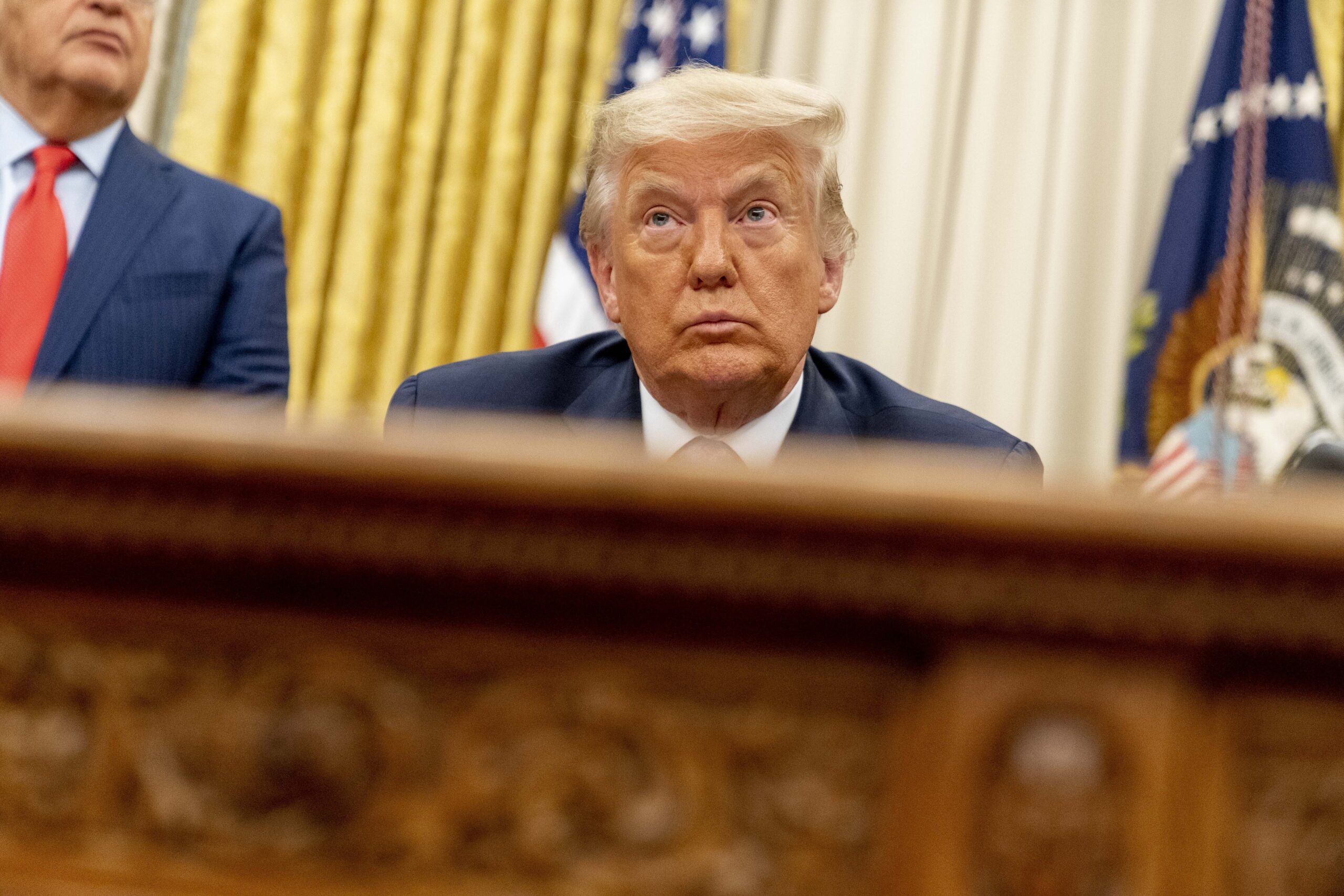 Does the first amendment block Trump from banning media? AP20226586268941 scaled 1