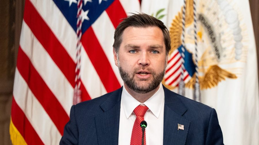 Vance to give White House’s first press briefing in over 40 days AP26217552705963 e1786036819683