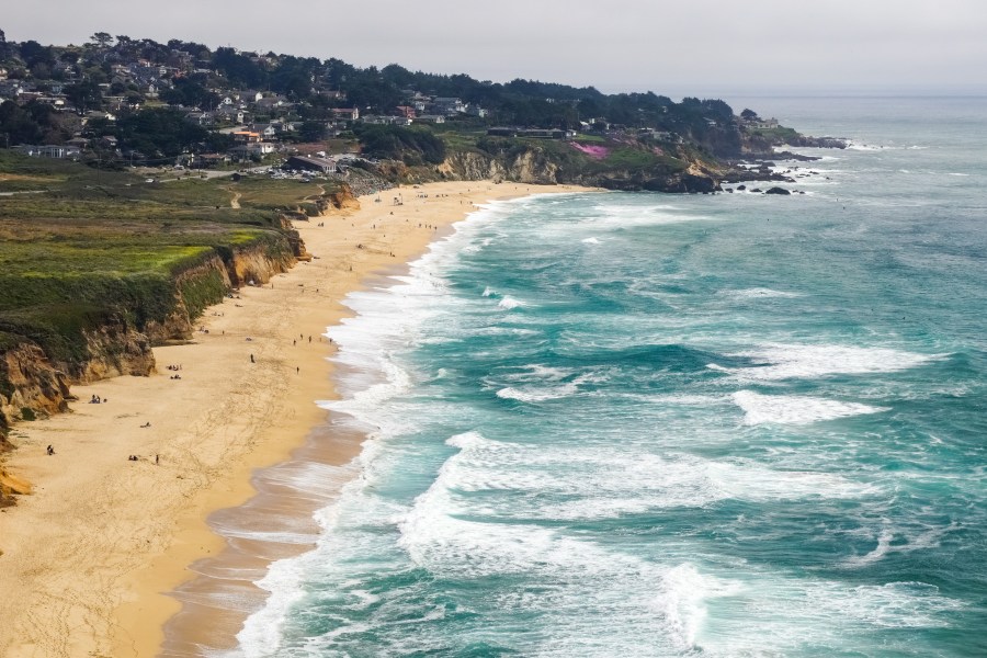 Trump’s coastal power grab should alarm all Americans AdobeStock 252088371
