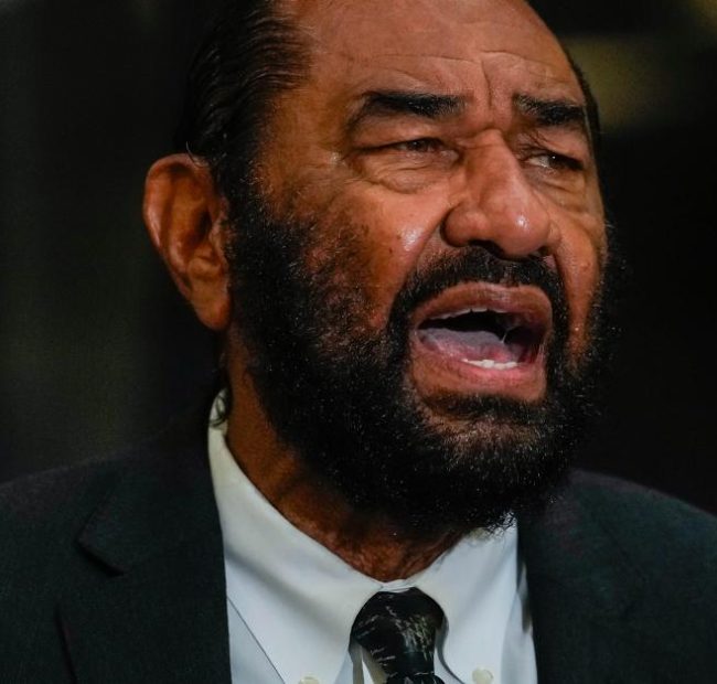 House Democrat Al Green launches another attempt to impeach Trump, via privileged resolution