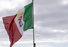 Italy Scrambles Warships Toward Red Sea As Houthis Close In On Global Shipping Chokepoint