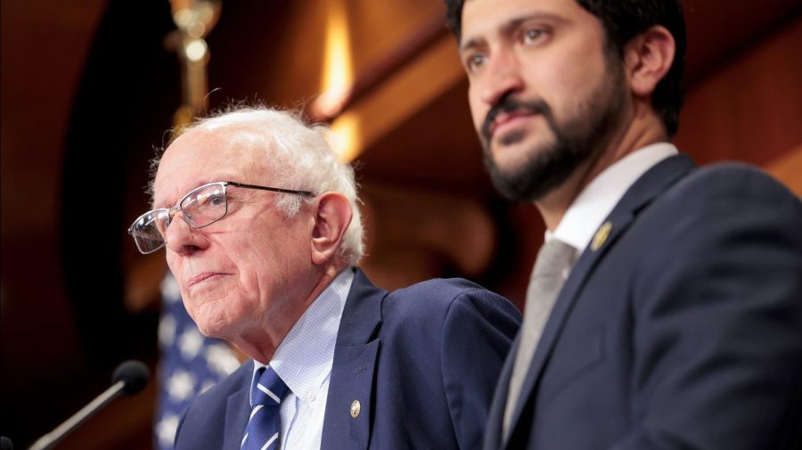 Sanders, Casar call for artificial superintelligence ban amid rogue AI hackings GettyImages 2268476863 e1788449160123