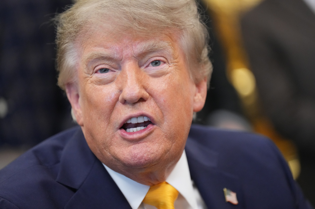 Fox News personalities pummel Trump’s media ban: ‘It achieves nothing and is exhausting’… Trump LaborDay