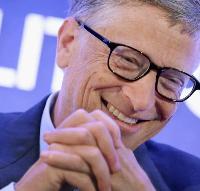 Bill Gates Calls for Globalists to Control AI Regulation
